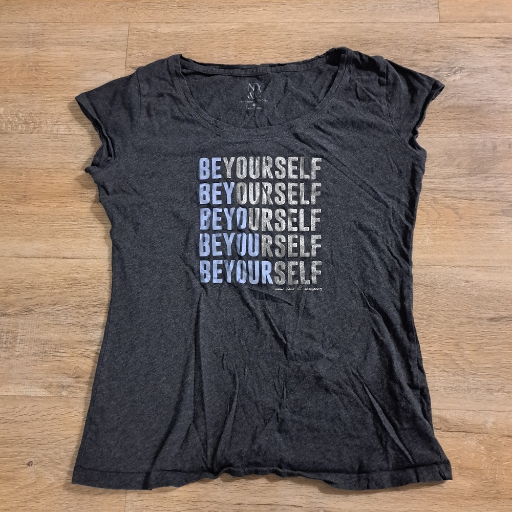 NY & Co. Gray Graphic Shortsleeves T-Shirt 'BEYOURSELF' Women's Size Small